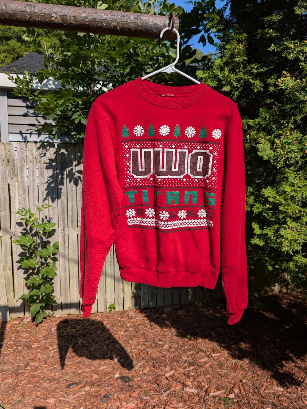 UW Oshkosh Wisconsin College Christmas Sweatshirt Size Small